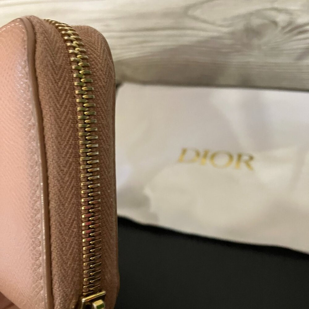 Christian Dior Zippered Wallet - Picture 5 of 8